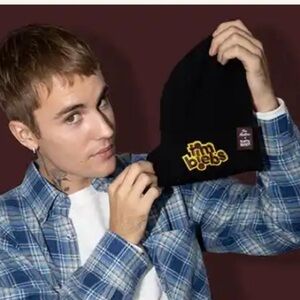 JUSTIN BIEBER / TIM HORTONS "Tim Biebs" Beanie /Toque / snow cap.New in package!